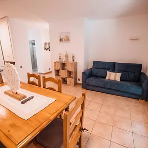 Reformado A 2 Minutos De La Playa En Calella! Apartamento
